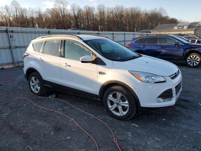  FORD ESCAPE 2015 Білий