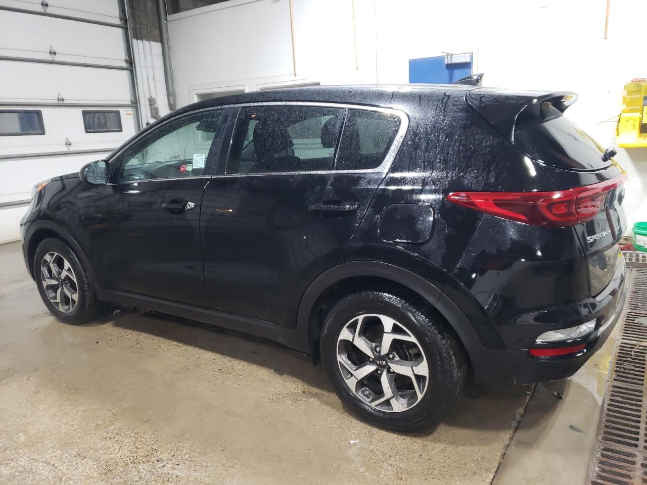 2020 Kia Sportage - Image 2