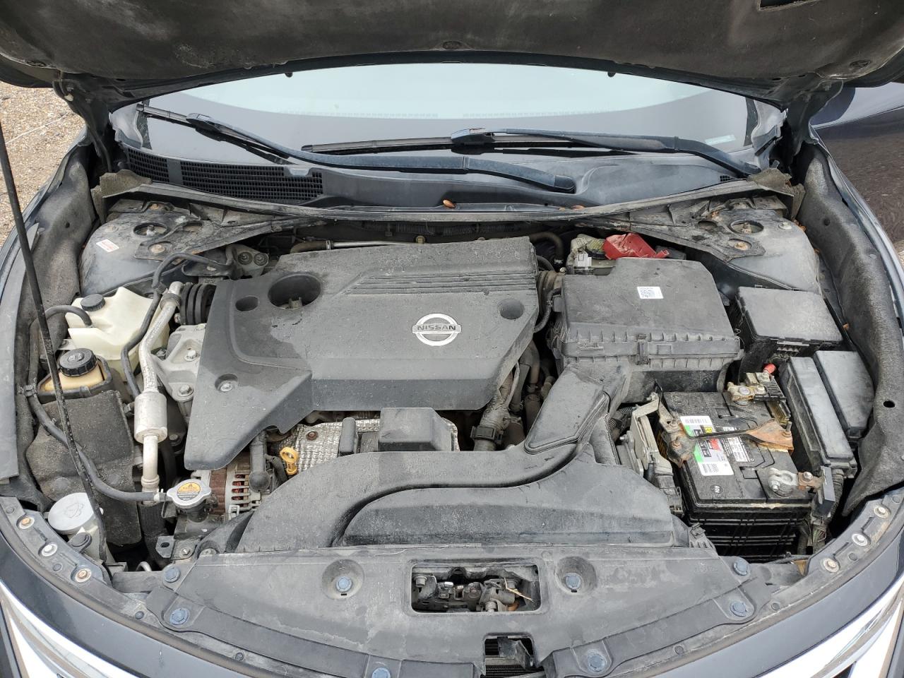 2015 Nissan Altima - Image 11