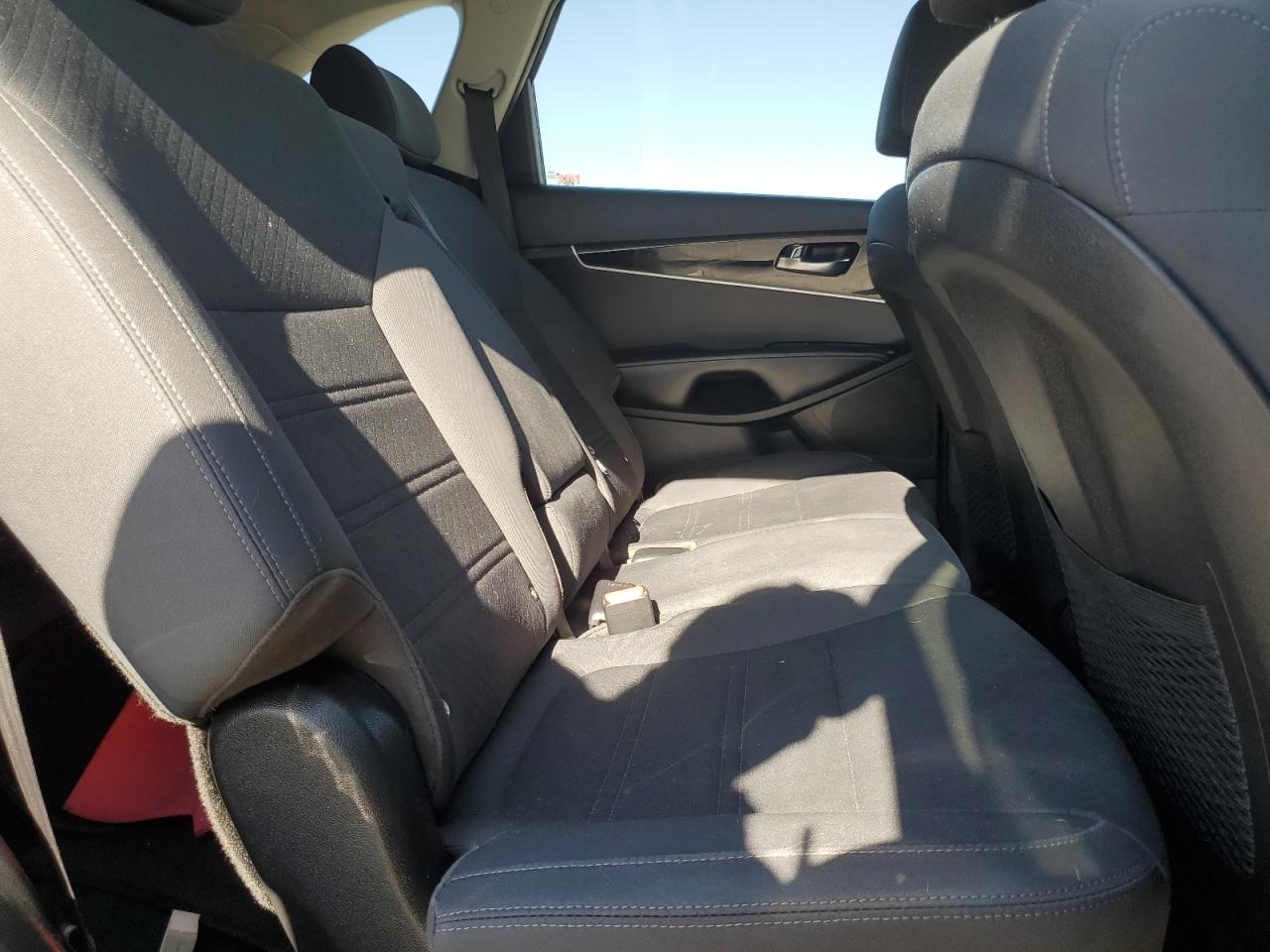 2019 Kia Sorento - Image 11