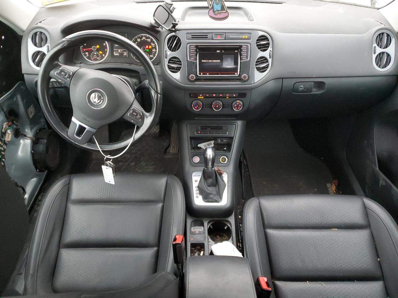 2017 Volkswagen Tiguan - Image 8