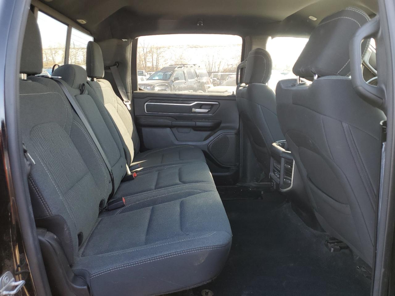 2021 RAM 1500 - Image 10