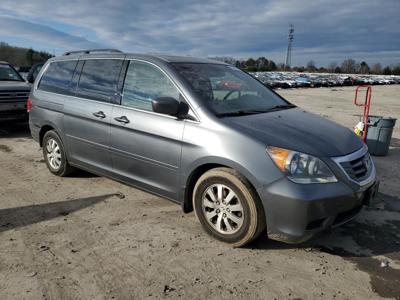 2010 Honda Odyssey - Image 4