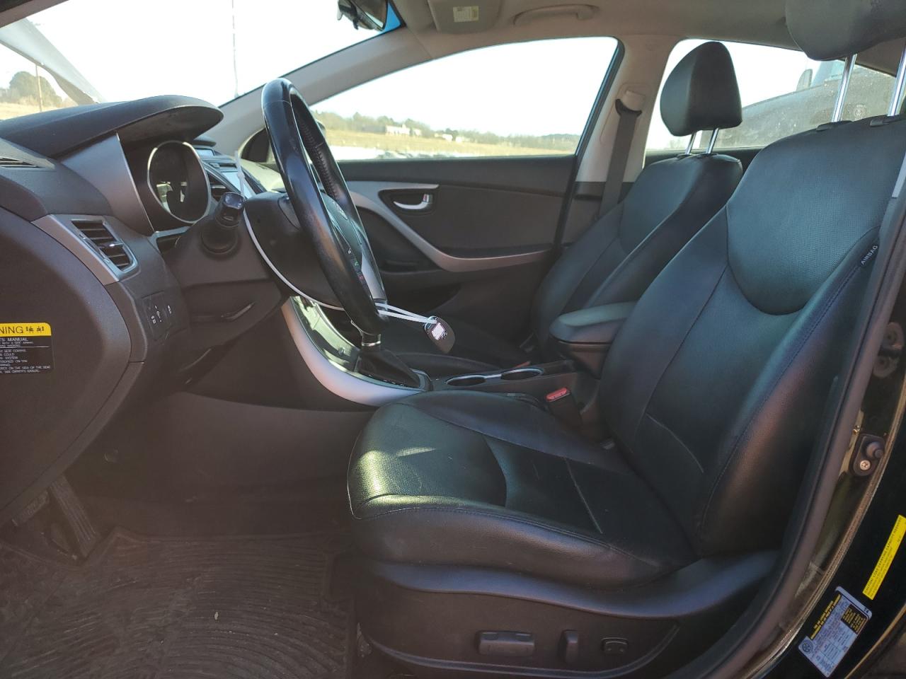 2014 Hyundai Elantra - Image 7