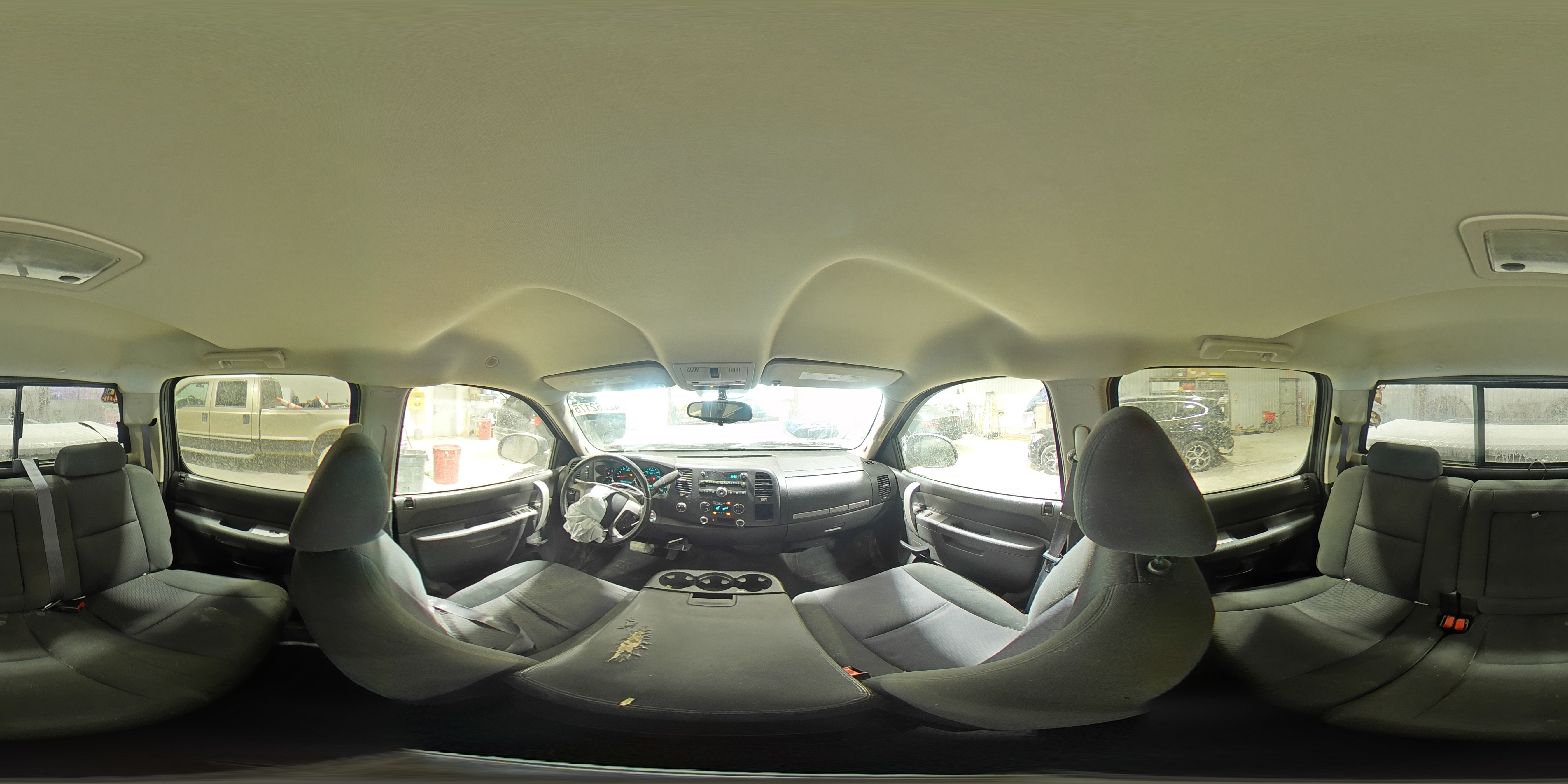 2011 Chevrolet Silverado - Image 13