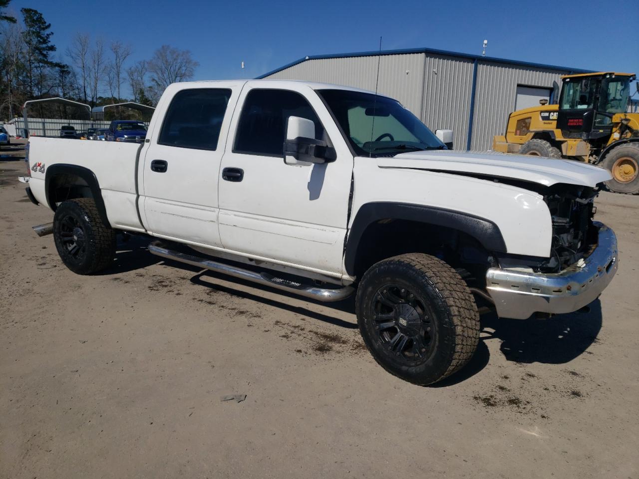 2004 Chevrolet Silverado - Image 4