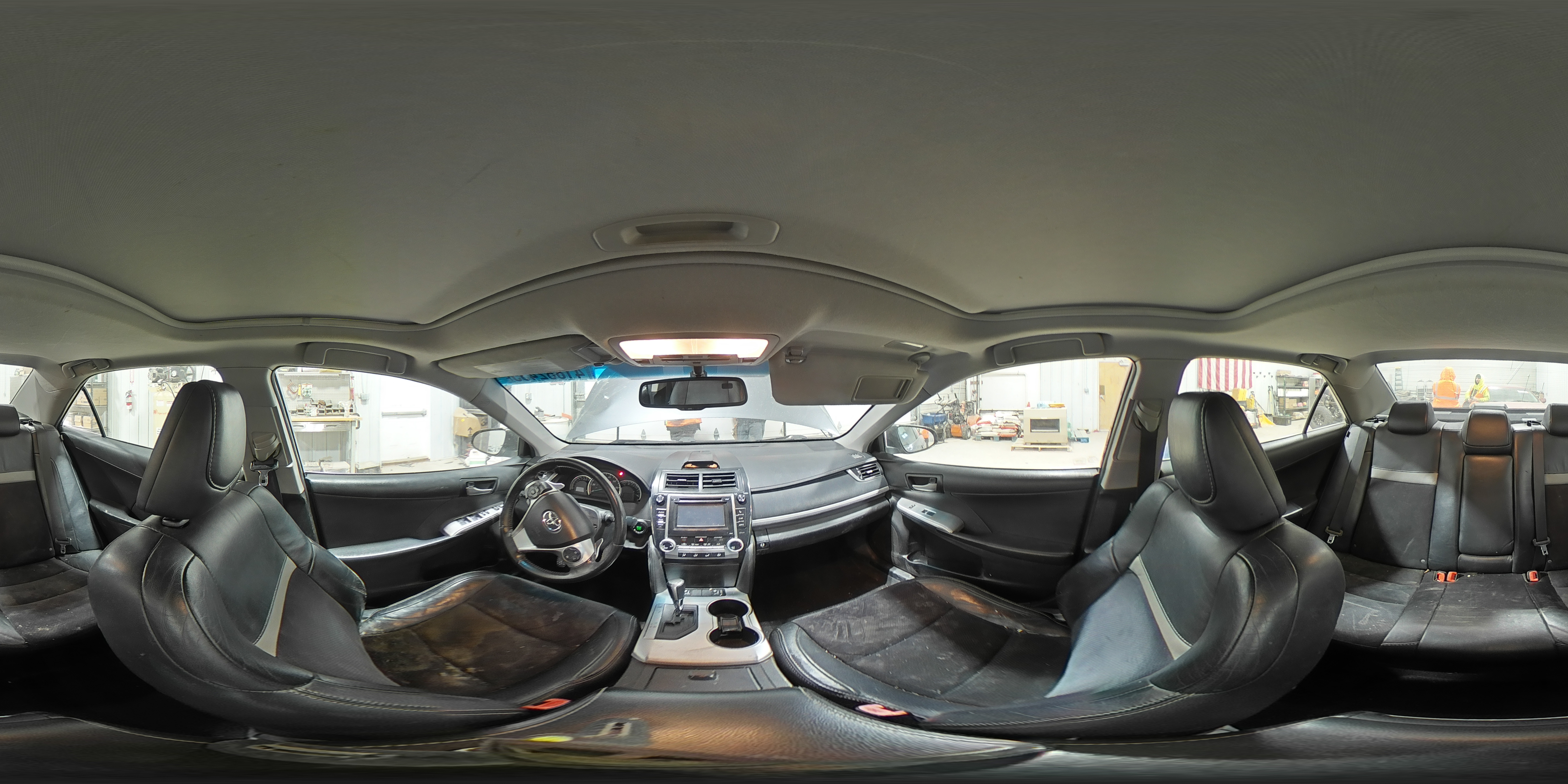 2012 Toyota Camry - Image 13