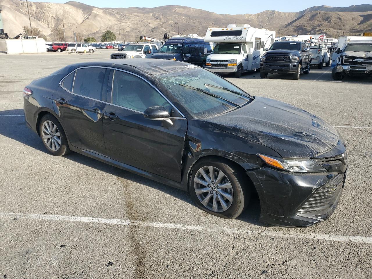 2018 Toyota Camry - Image 4