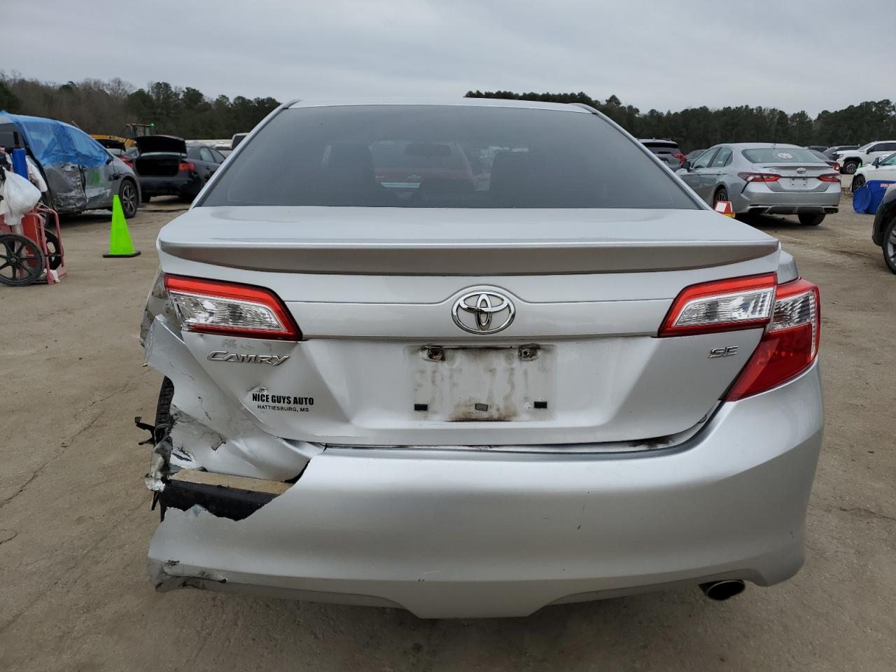 2013 Toyota Camry - Image 6