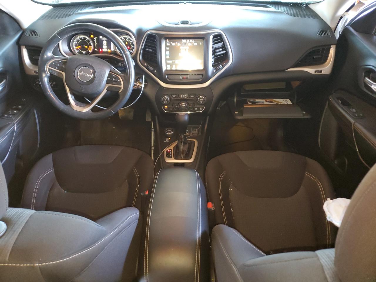 2015 Jeep Grand Cherokee - Image 8