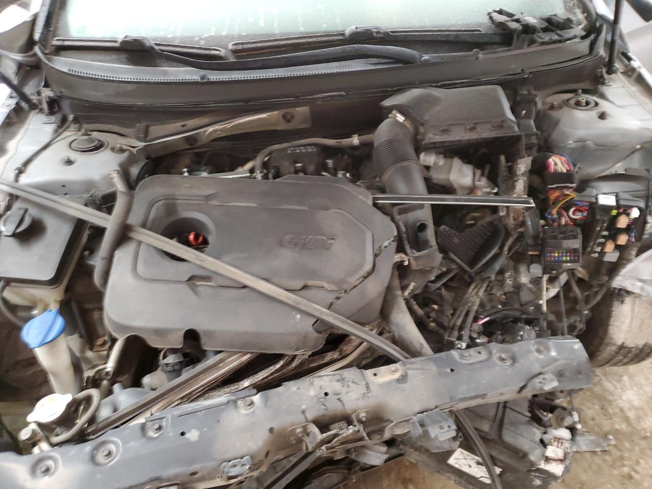 2016 Hyundai Sonata - Image 11