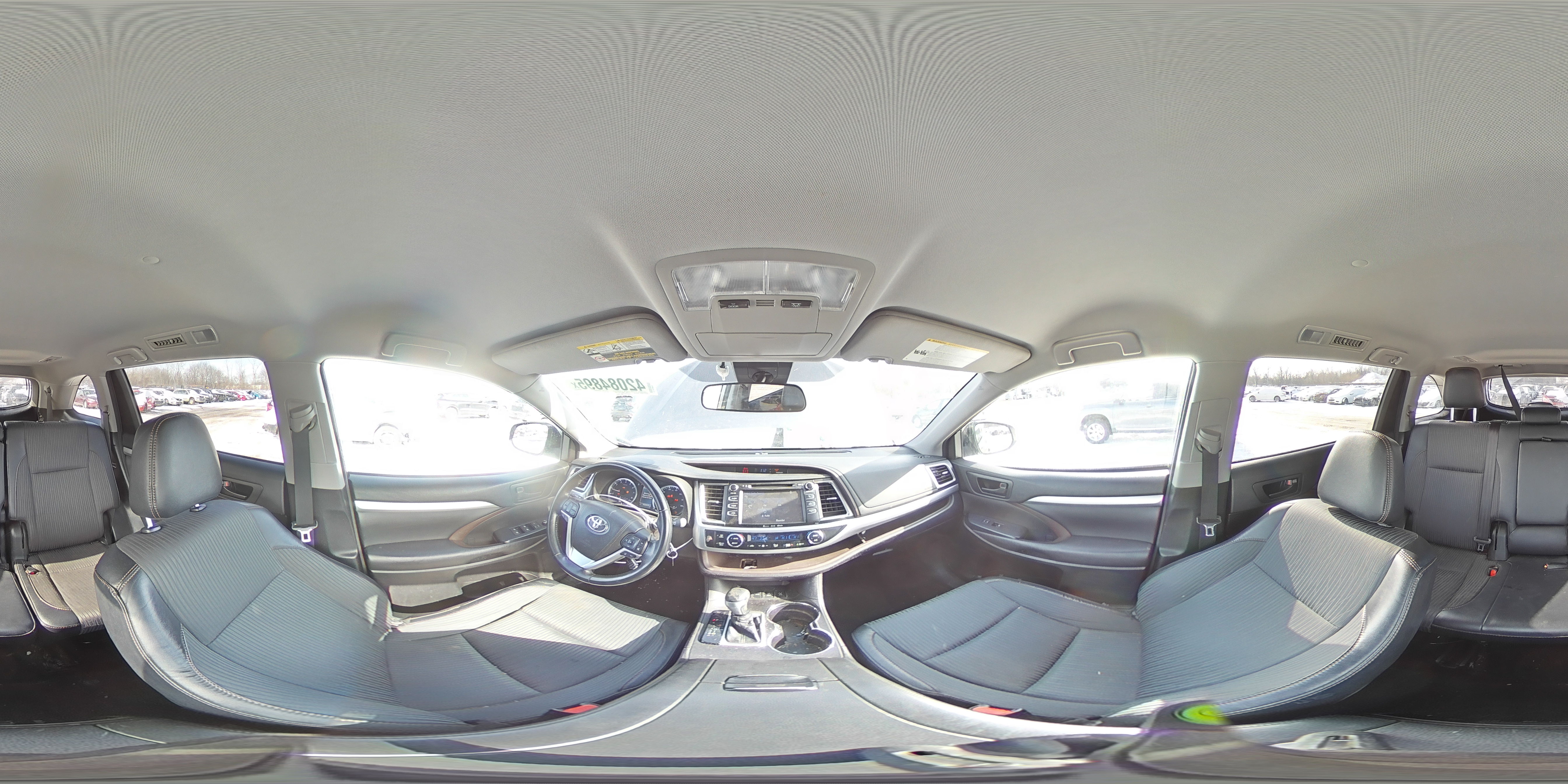 2018 Toyota Highlander - Image 13