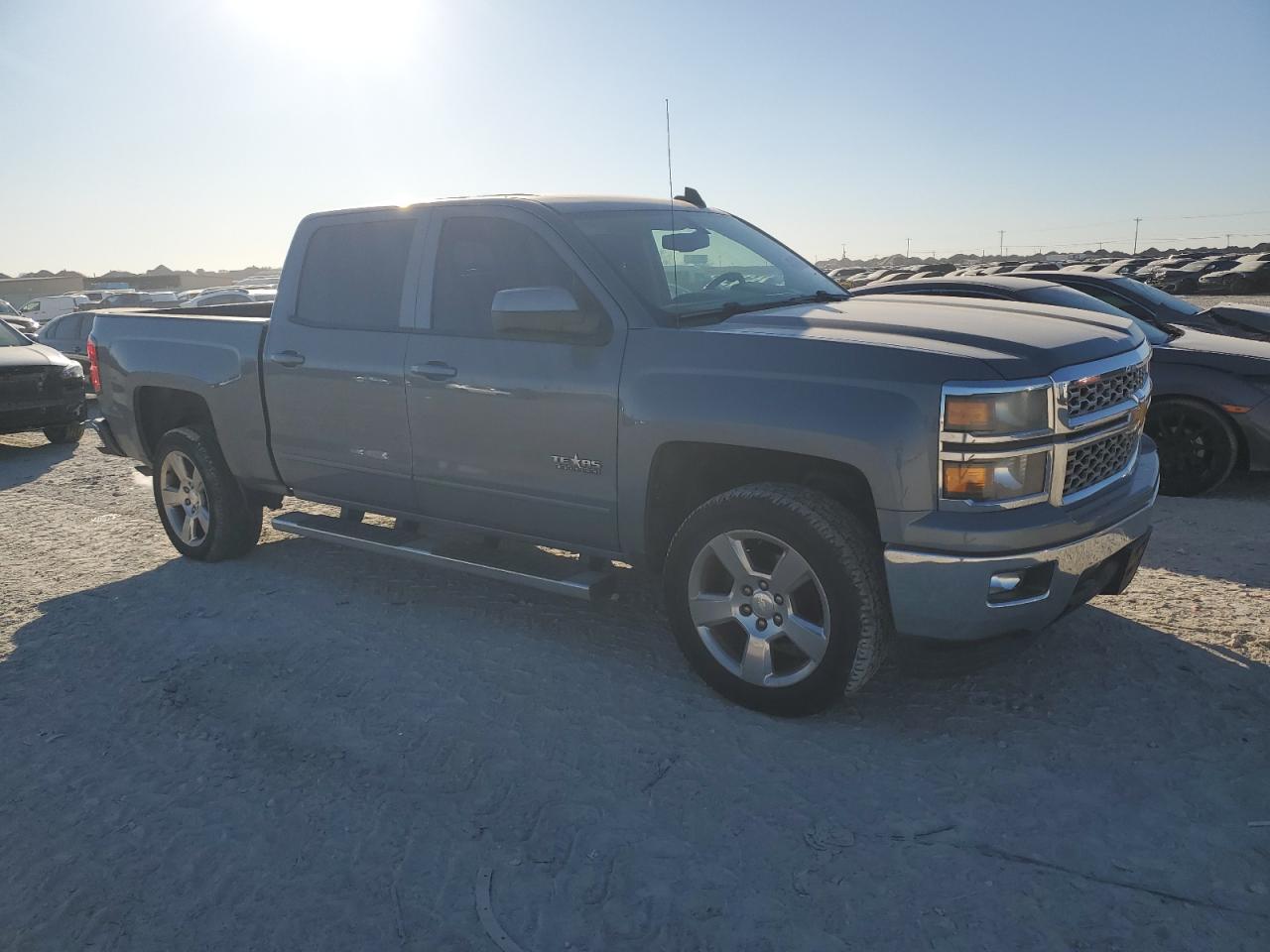 2015 Chevrolet Silverado - Image 4