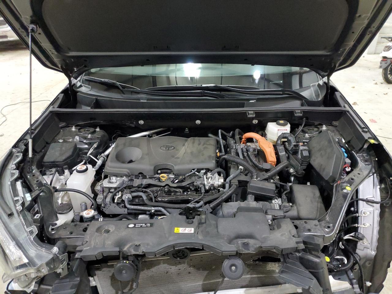 2023 Toyota RAV 4 - Image 12