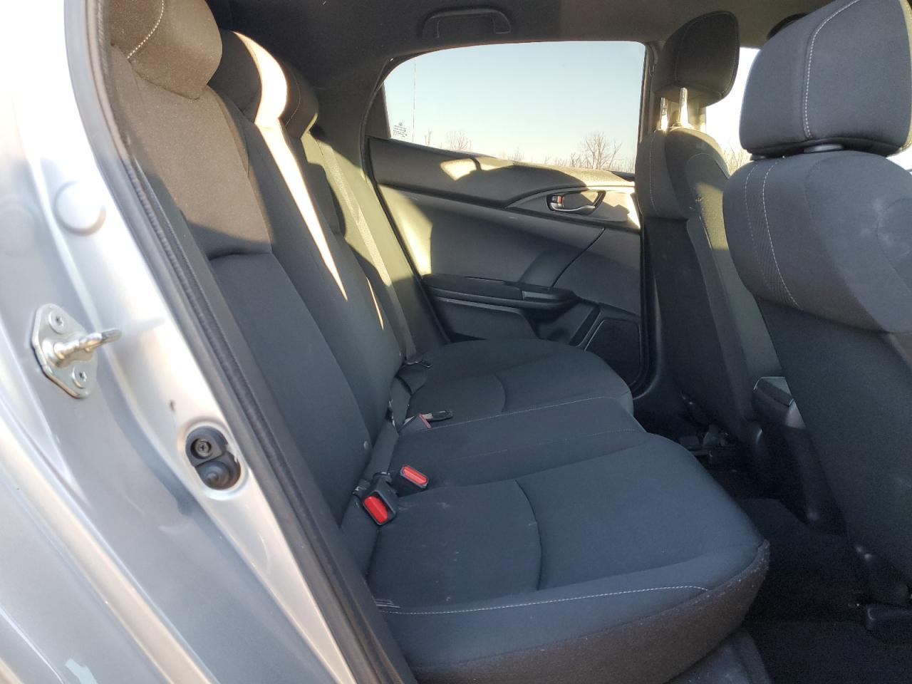 2018 Honda Civic - Image 10