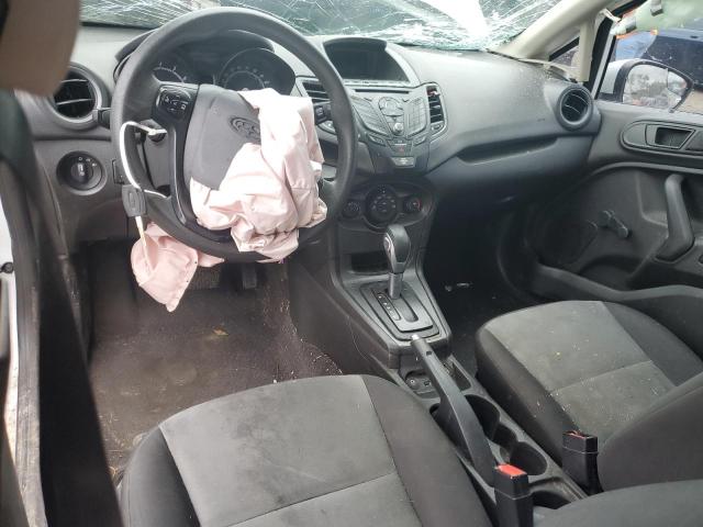  FORD FIESTA 2019 Белый