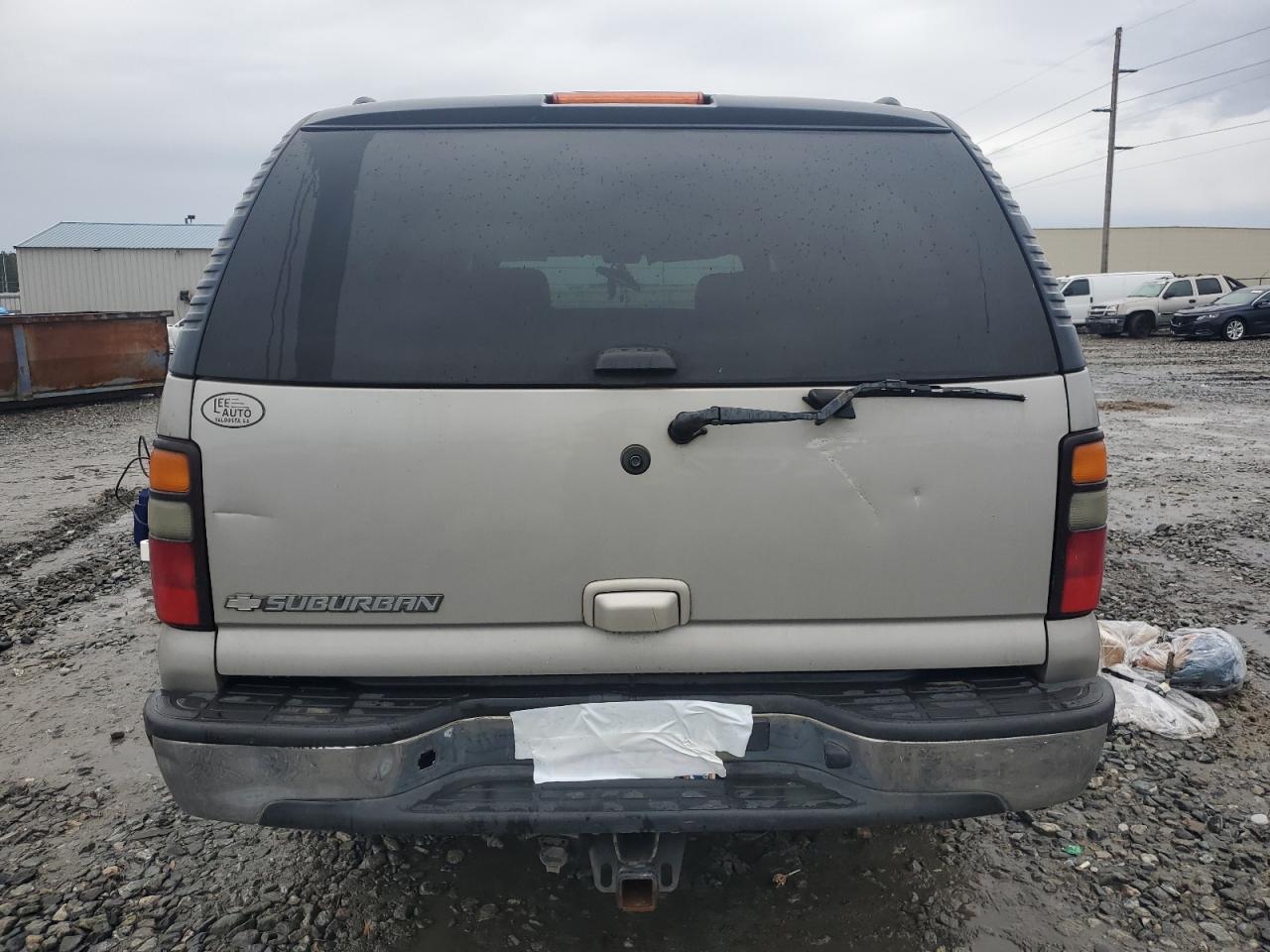 2006 Chevrolet Suburban - Image 6