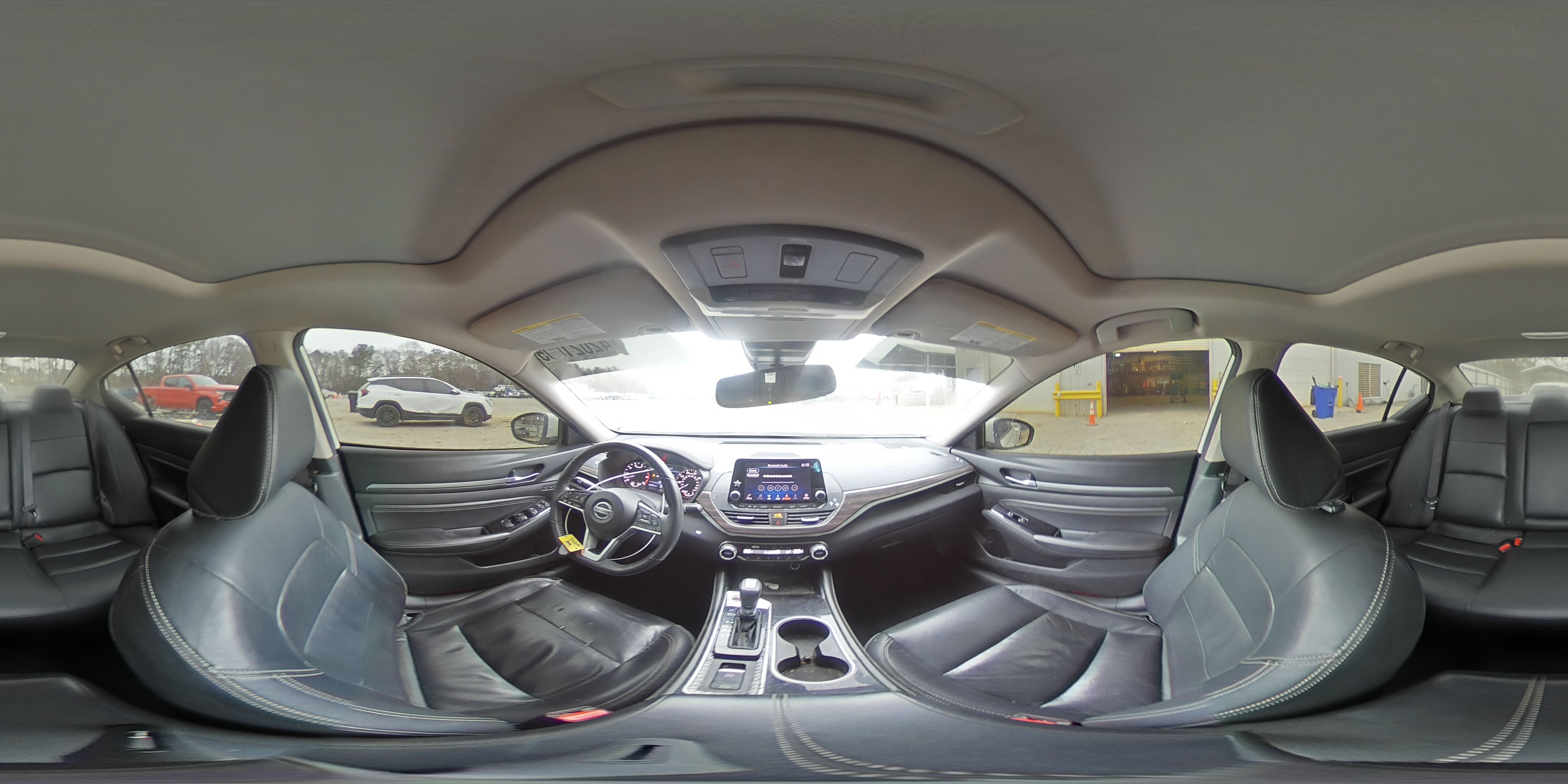 2020 Nissan Altima - Image 14