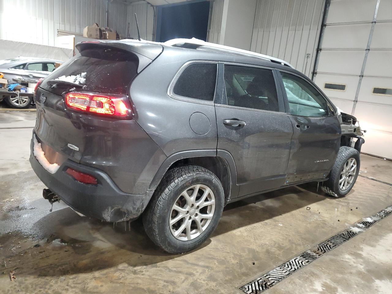 2016 Jeep Grand Cherokee - Image 3