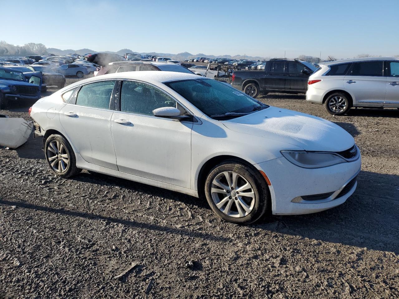2017 Chrysler 200 - Image 4