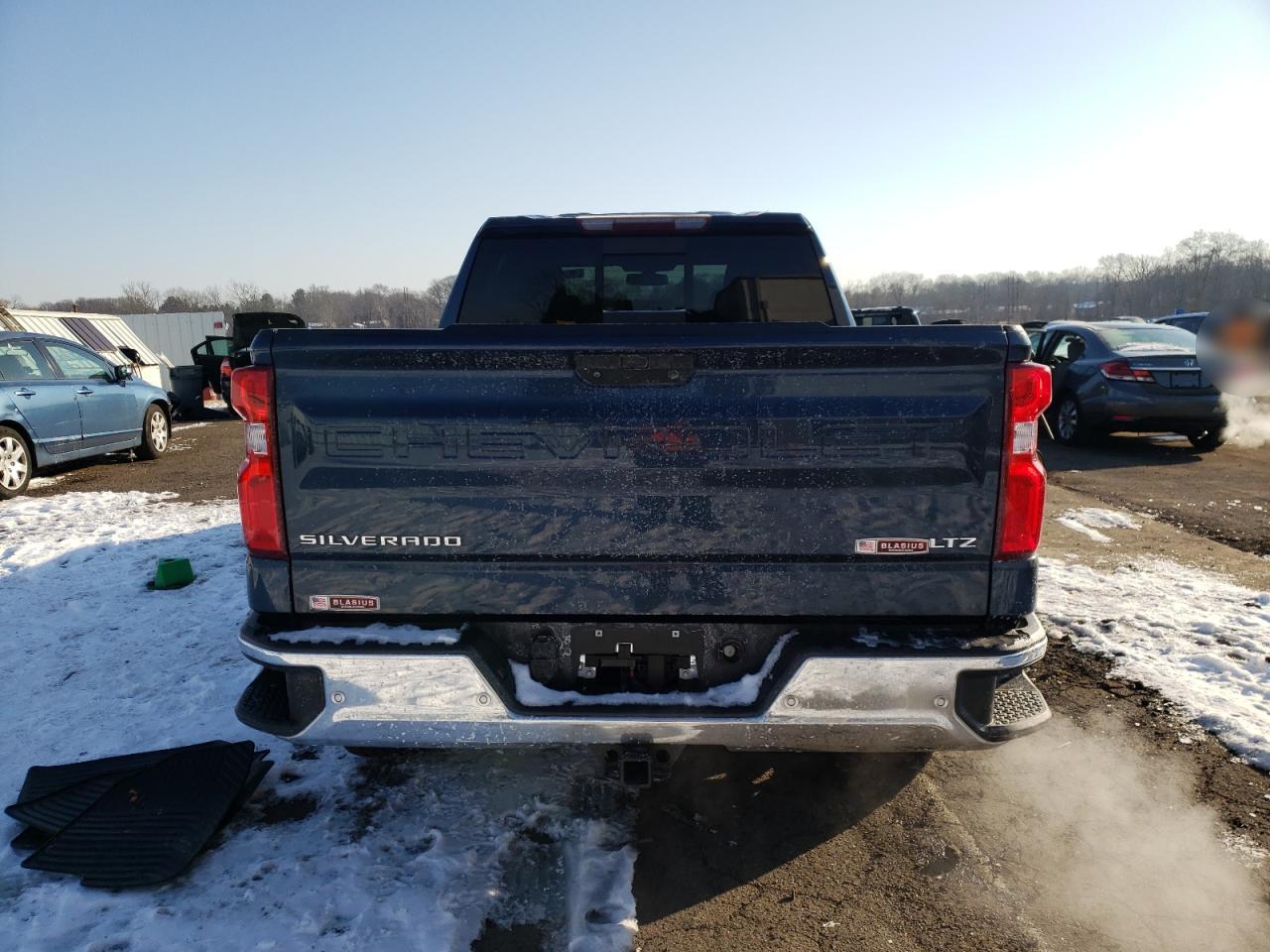 2020 Chevrolet Silverado - Image 6