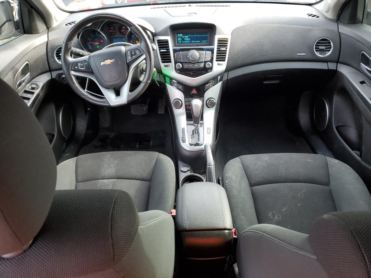 2011 Chevrolet Cruze - Image 8