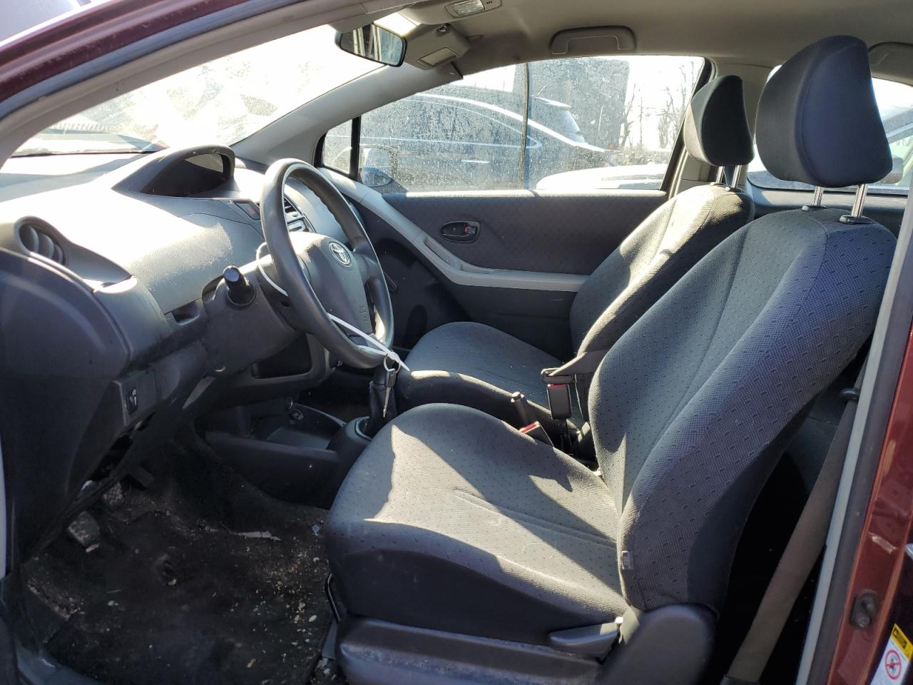 2010 Toyota Yaris - Image 7