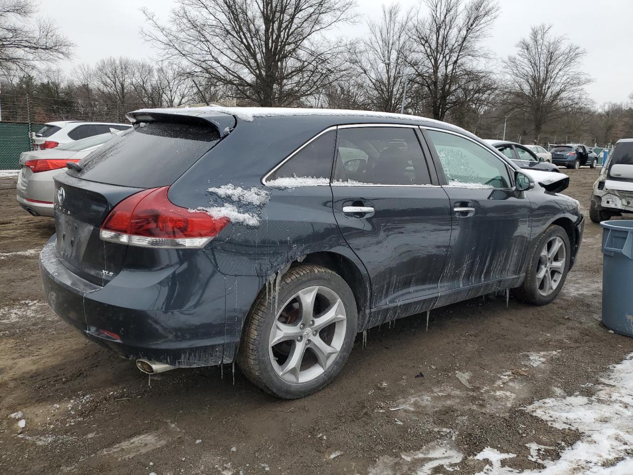2013 Toyota Venza - Image 3