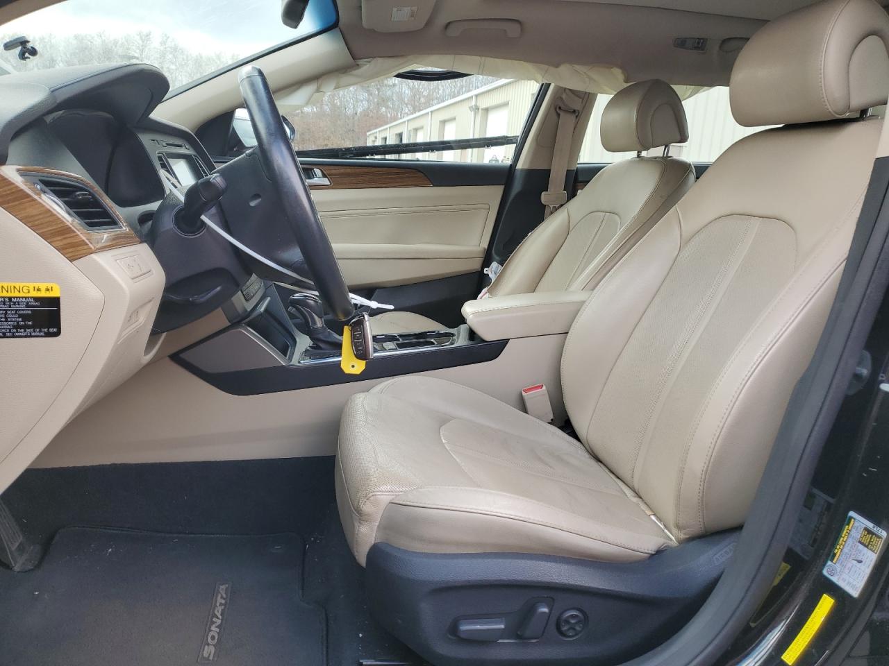 2015 Hyundai Sonata - Image 7