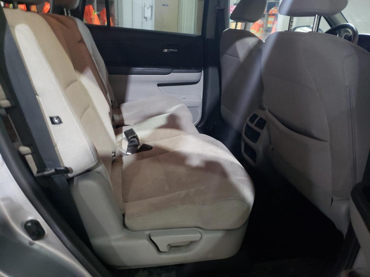 2017 Honda Pilot - Image 11
