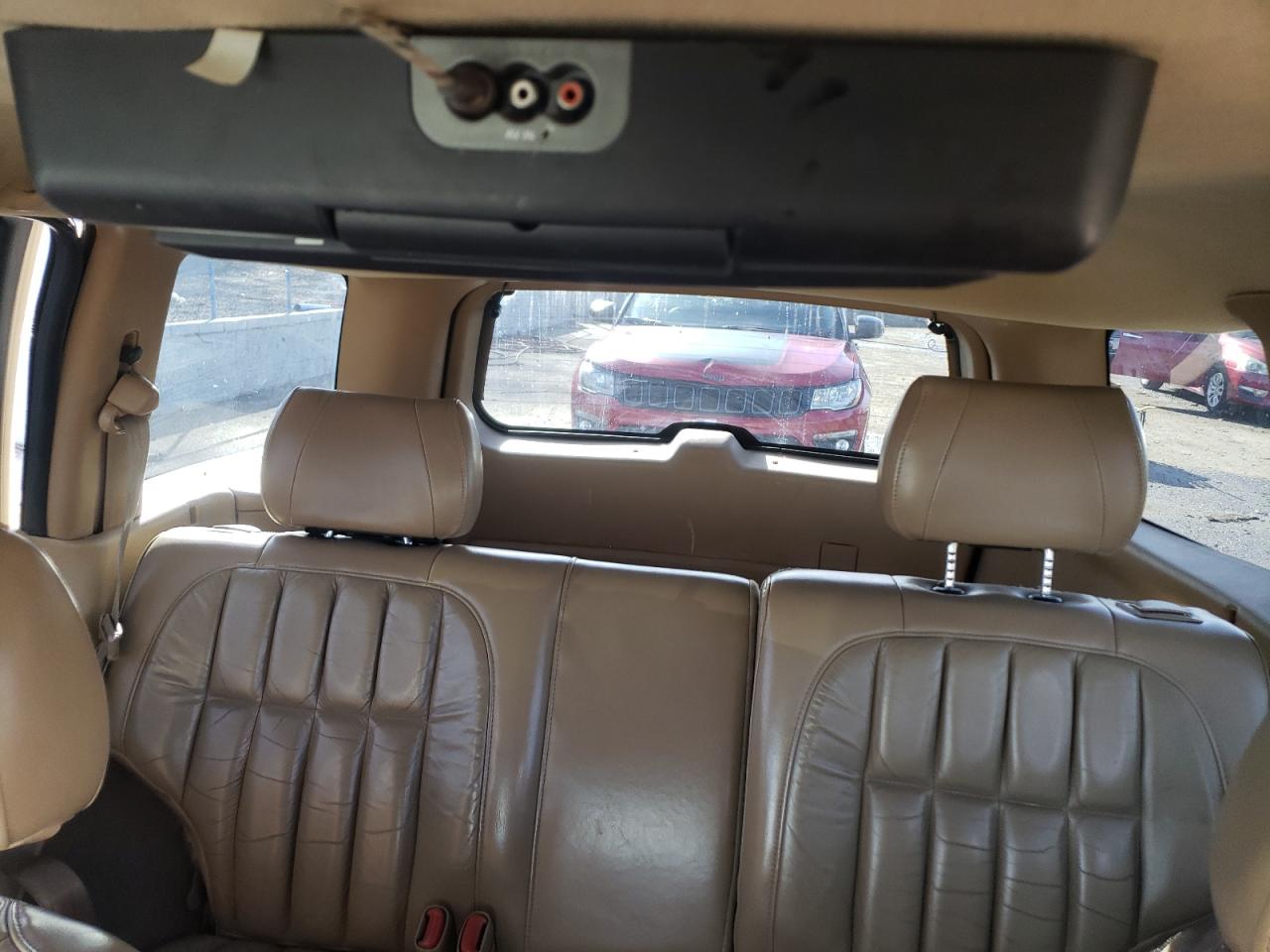 1999 Jeep Grand Cherokee - Image 10
