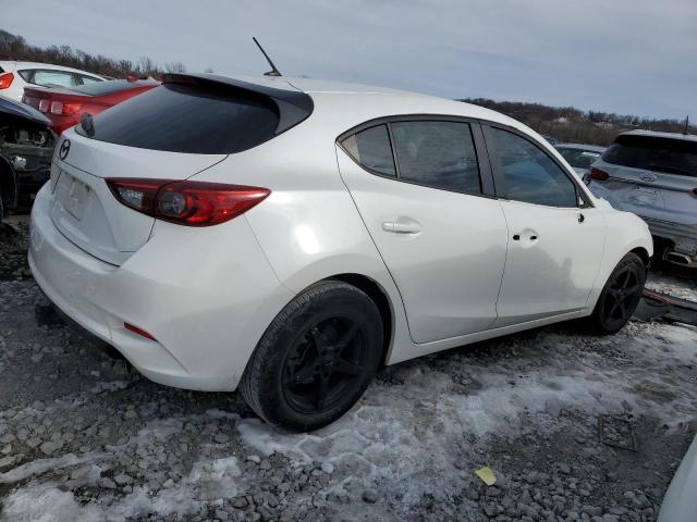  MAZDA 3 2017 Білий