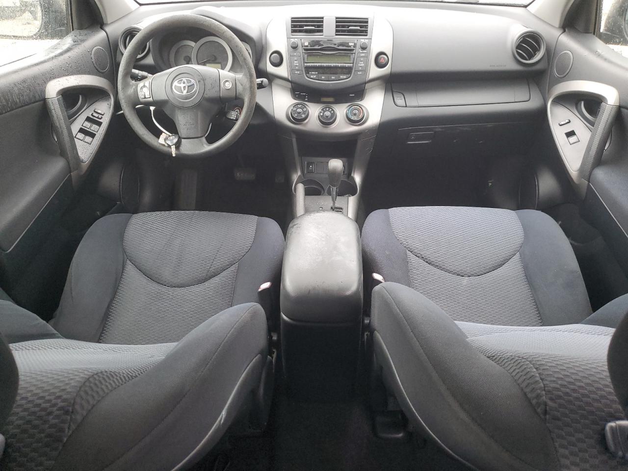 2009 Toyota RAV 4 - Image 8