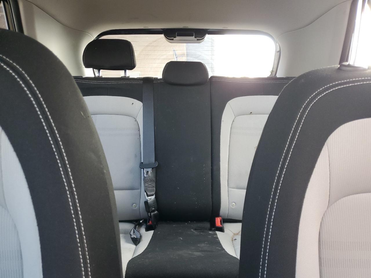2020 Hyundai Venue - Image 10