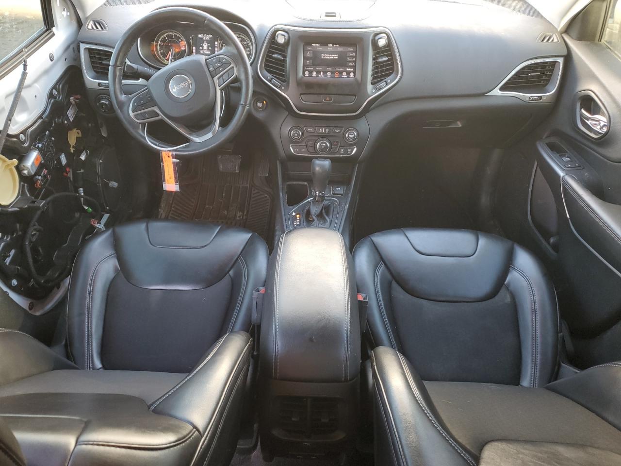 2019 Jeep Grand Cherokee - Image 8