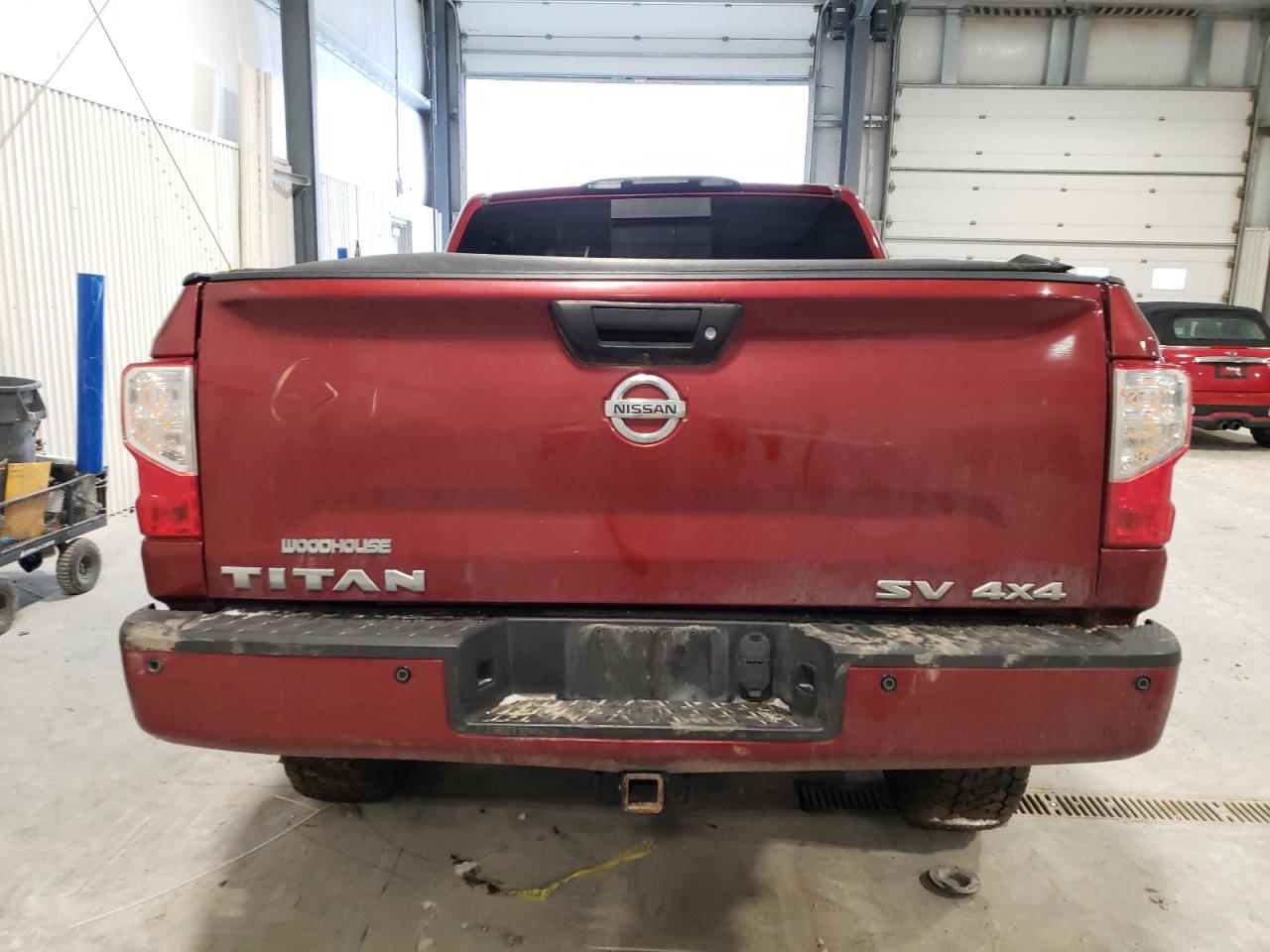 2019 Nissan Titan - Image 6