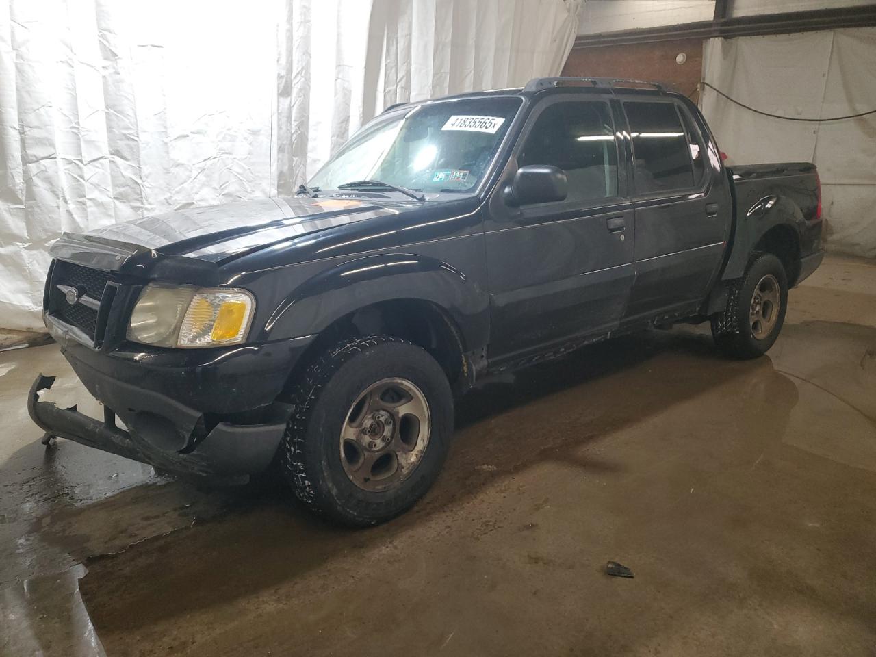 2005 Ford Explorer - Image 1