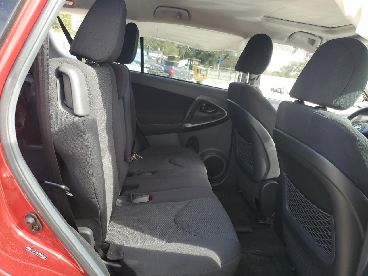 2011 Toyota RAV 4 - Image 11