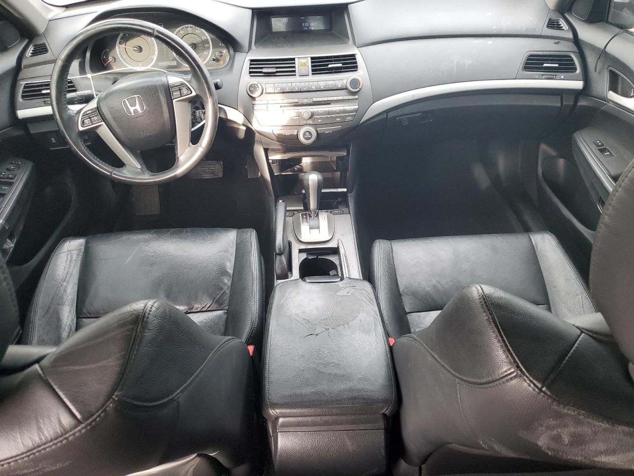 2012 Honda Accord - Image 8