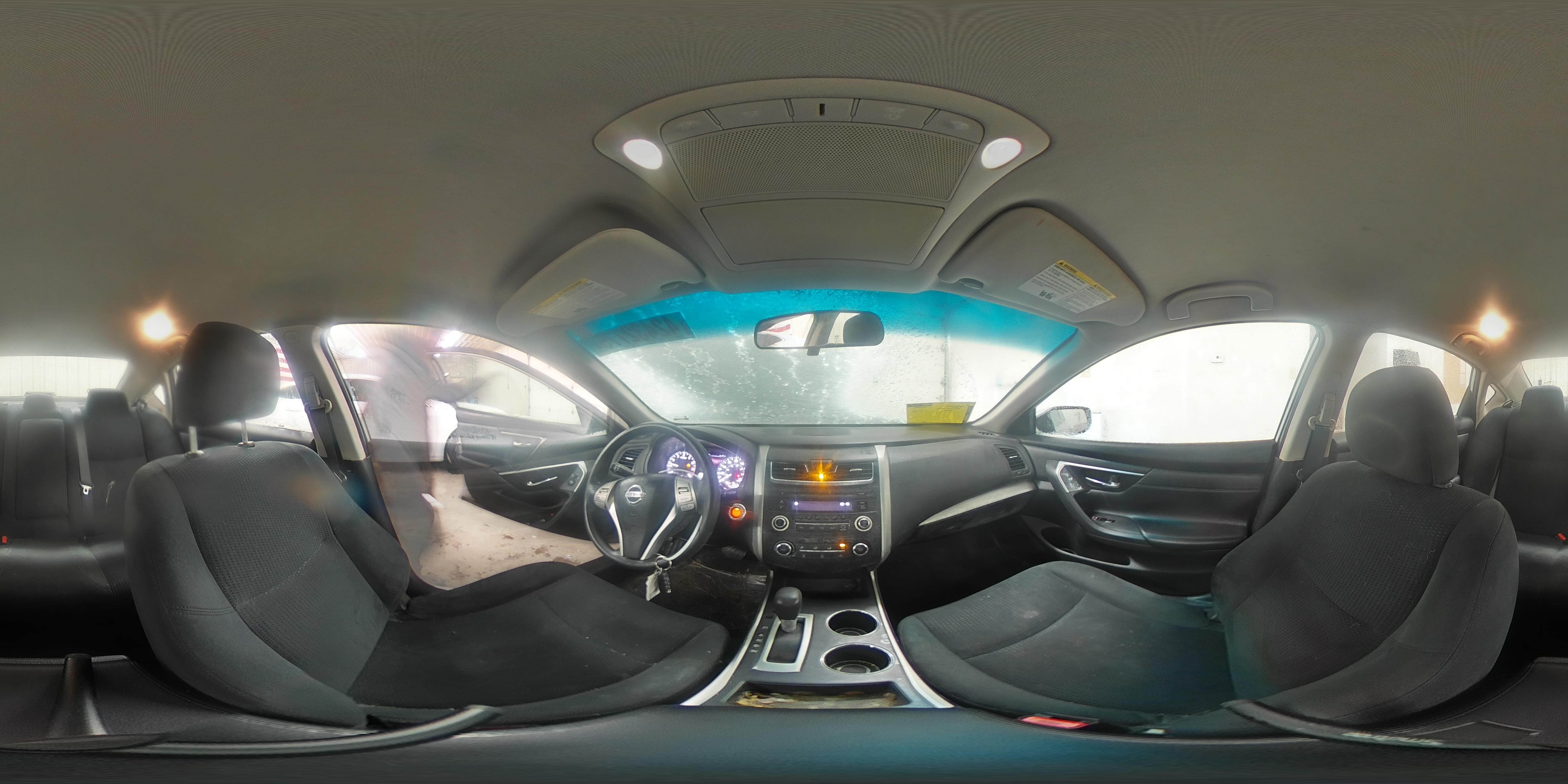 2015 Nissan Altima - Image 13