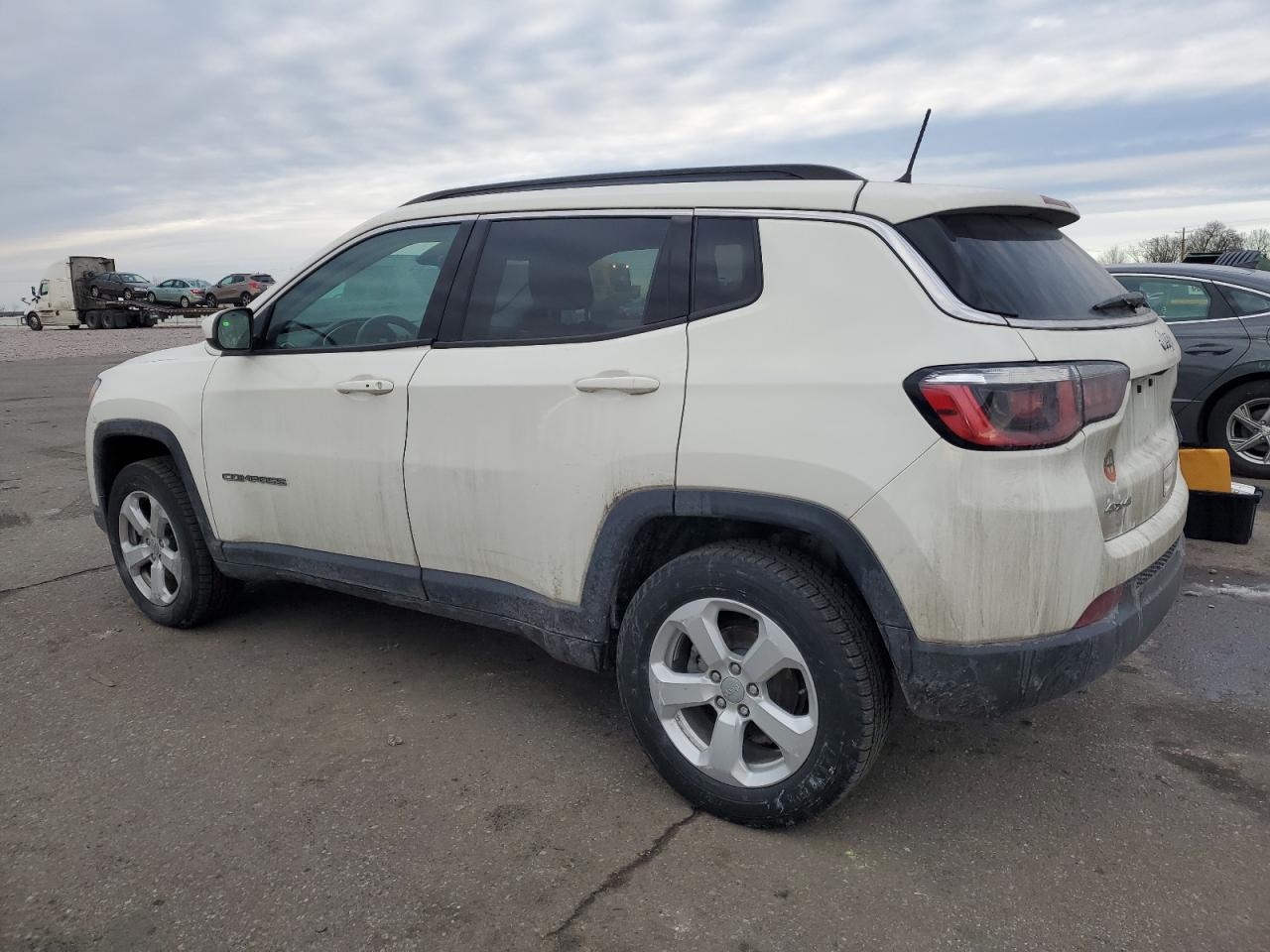2018 Jeep Compass - Image 2