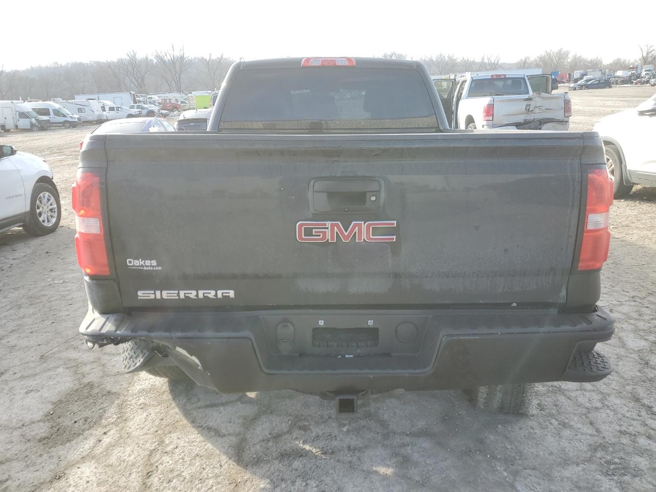 2017 GMC Sierra - Image 6