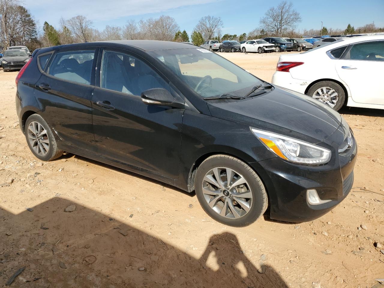 2015 Hyundai Accent - Image 4