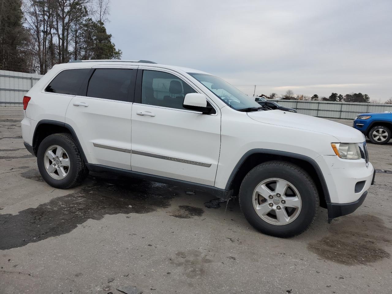 2013 Jeep Grand Cherokee - Image 4