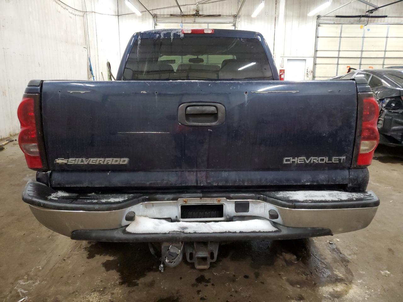 2005 Chevrolet Silverado - Image 6