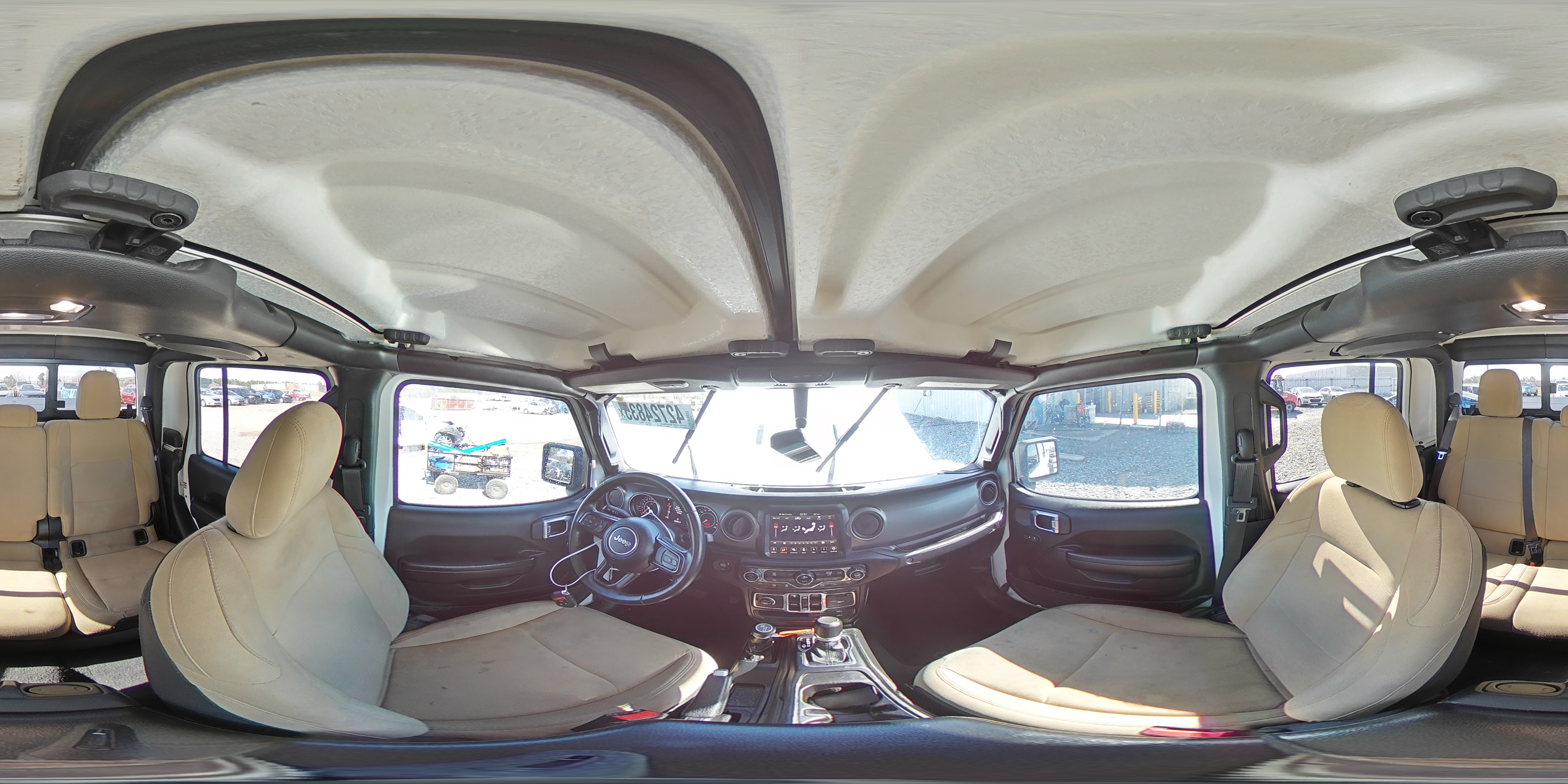 2021 Jeep Gladiator - Image 13