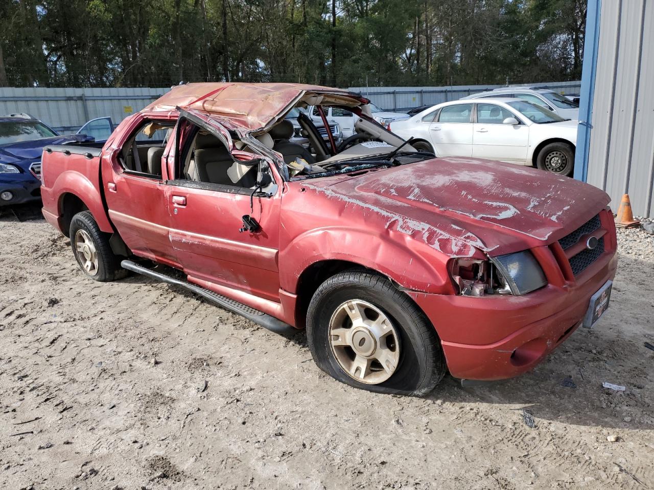 2004 Ford Explorer - Image 4