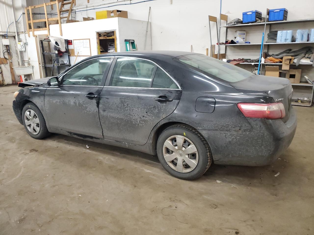 2009 Toyota Camry - Image 2