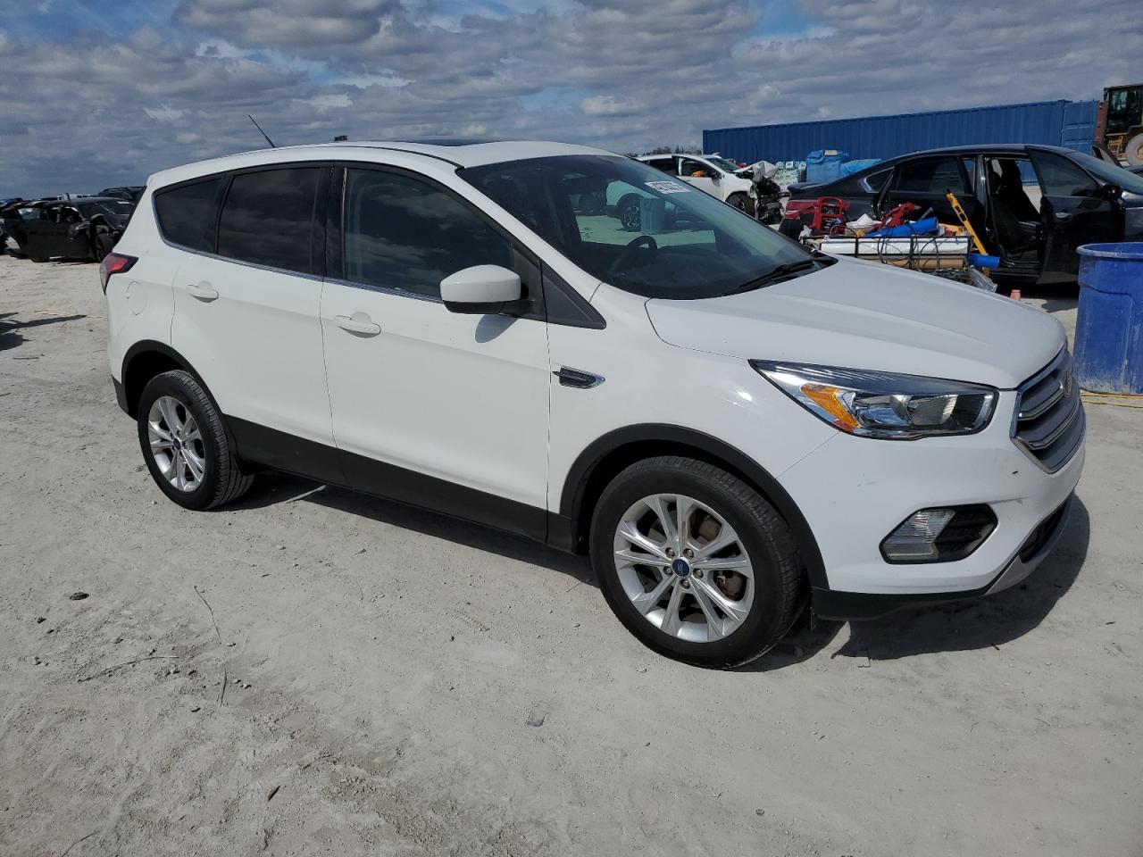2017 Ford Escape - Image 4