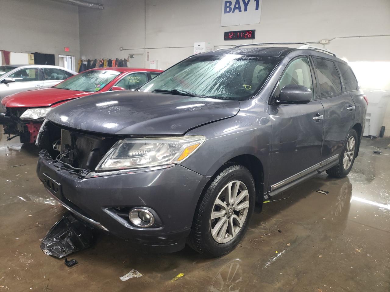 2014 Nissan Pathfinder - Image 1